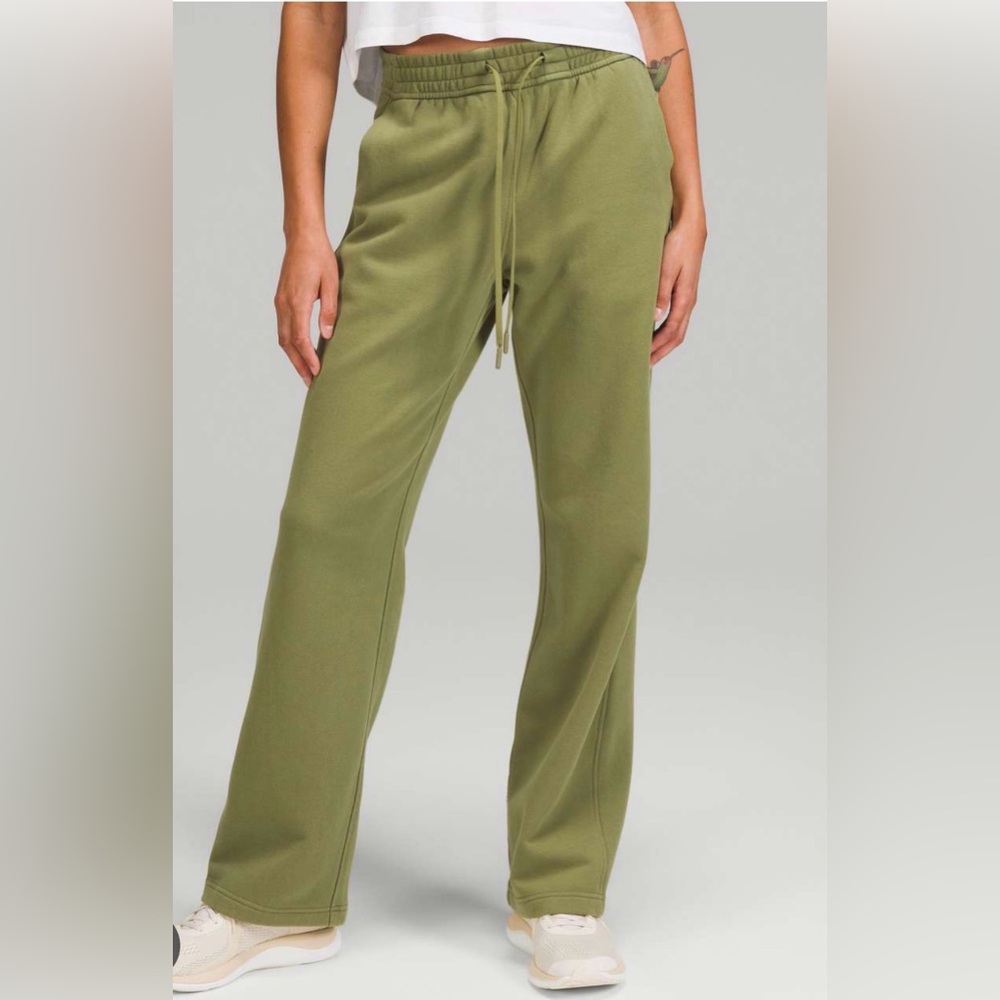 Lululemon Loungeful Straight Leg Pant- Bronze Green- Size 6